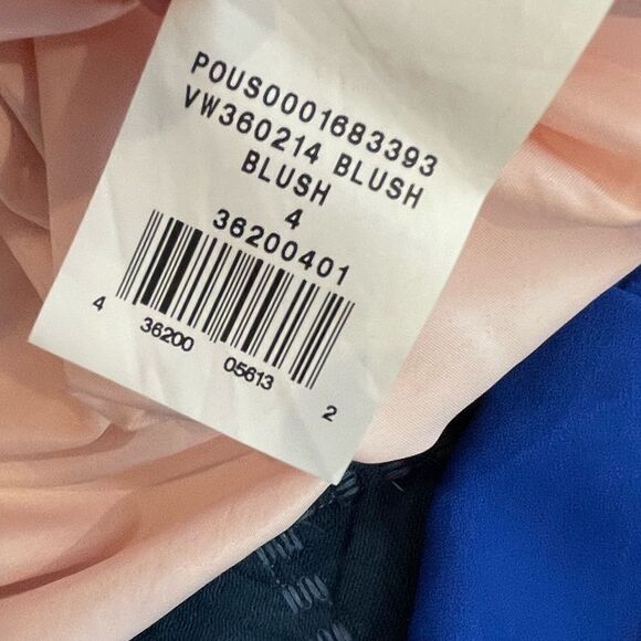 VERA WANG WHITE Label V -Neck Halter Gown with Slit VW360214 Color Blush Sz. 4 - Picture 6 of 9